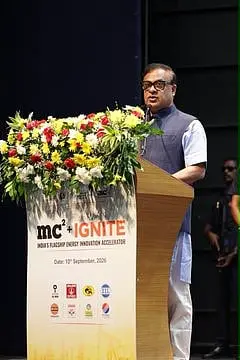 Himanta Biswa Sarma Calls for Stronger Startup-Industry Collaboration at IIT Guwahati
