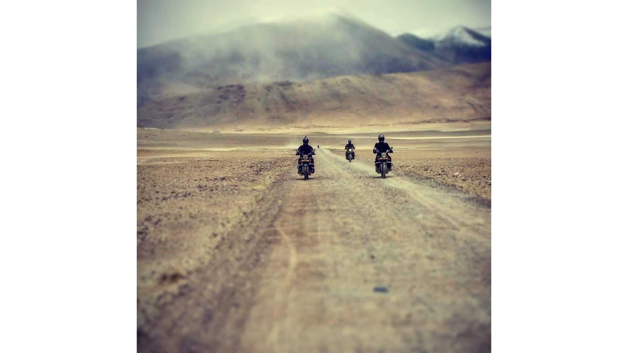 Motorcycle Escapades: Guiding travellers through most exotic destinations