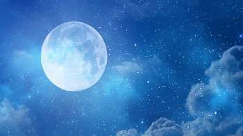 Super Blue Moon: आसमान में 30 अगस्त को अद्भुत दिखेगा चांद, जानिए क्या होता है 'सुपर ब्लू मून'