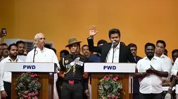 విజయ్ ప్రమాణ స్వీకారం: తమిళ గీతంపై వివాదం!