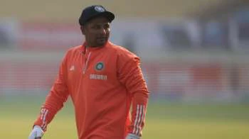 धोनी की टीम में शामिल होकर भावुक हुए सरफराज खान