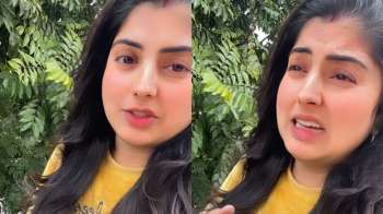 इंग्लिश के चक्कर में पंचर वाले से सेट हो गई लड़की, शादी के बाद पता चली सच्चाई, Video शेयर कर सुनाया अपना दुख “ > ↿ इंग्लिश के चक्कर में पंचर वाले से सेट हो गई लड़की, शादी के बाद पता चली सच्चाई, Video शेयर कर सुनाया अपना दुख “ > ↿