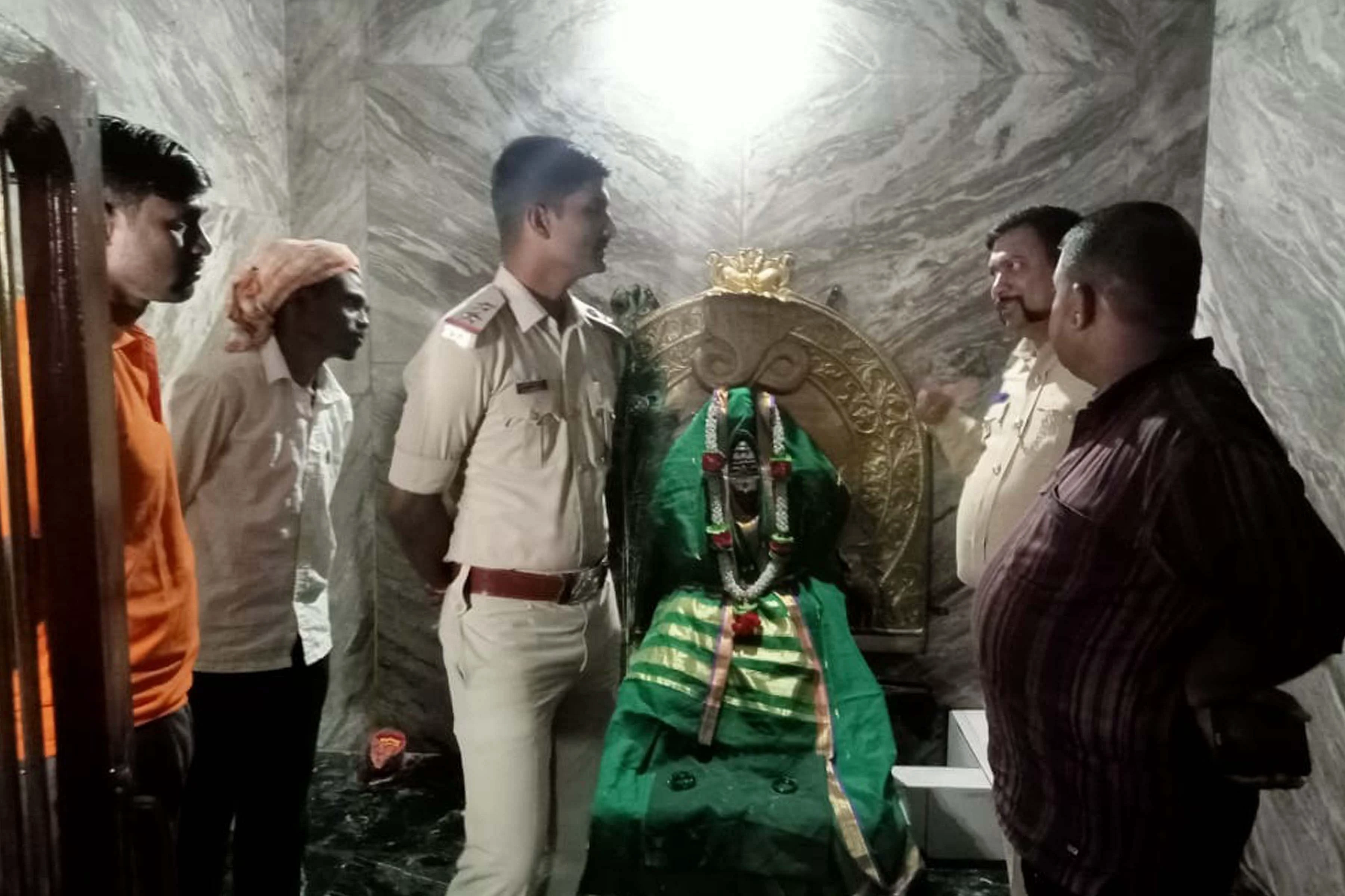 ವಾರಿಮಾಸ್ತಿಹೊಳ್ಳಿ:  ಲಕ್ಷ್ಮೀದೇವಿ ಗುಡಿಯಲ್ಲಿ ಕಳವು