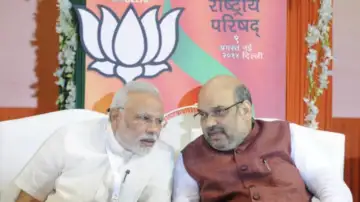 বাংলার ভোটযুদ্ধে কি বড় চমক দিতে চলেছেন মোদী