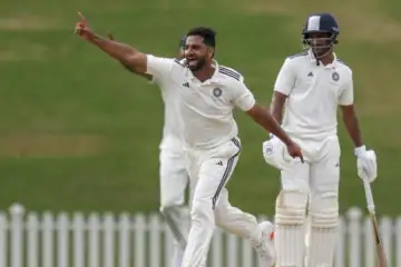 সেমিফাইনালে কাশ্মীরি পেসারের দাপট রুখতে কী ছক কষছে বাংলা