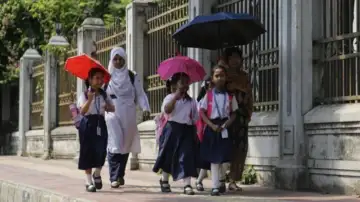 রমজানে স্কুল-কলেজের ছুটি: আদালতের নির্দেশে বহাল পূর্বের সিদ্ধান্ত