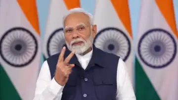 मुस्लिमों में इतनी जाति. पर कॉन्ग्रेस का मुँह सिल जाता है: PM मोदी का ‘वोट बैंक’ की राजनीति पर प्रहार, कहा- हिंदू जितना बँटेगा उनका उतना होगा फायदा..