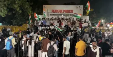 Delhi Police Tries to End CJP Protest; Founder Abhijeet Dipke Refuses to Leave Until Minister Resigns