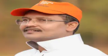 ಸಚಿವ ಸತೀಶ್ ಜಾರಕಿಹೊಳಿ ಸಂಬಂಧಿಗೆ ಇಡಿ ಶಾಕ್: ಅಬಕಾರಿ ಹೆಚ್ಚುವರಿ ಆಯುಕ್ತರ ನಿವಾಸಗಳ ಮೇಲೆ ದಾಳಿ