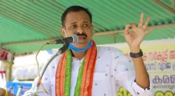 ദൈവനാമത്തില്‍ സത്യപ്രതിജ്ഞ ചെയ്ത് കൗണ്‍സിലര്‍മാര്‍; തിരുവനന്തപുരം കോര്‍പ്പറേഷനില്‍ ഹൈക്കോടതി വിധി നടപ്പിലാക്കി