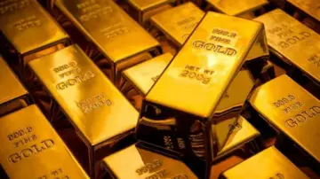 Gold imports up 34% to $3.41 bn in May, silver shipments fall over 86%