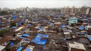 सिंगापूर-हाँगकाँगच्या धर्तीवर धारावीचा कायापालट2028 पर्यंत दहा हजार घरे पात्र नागरिकांना उपलब्ध करून देणार