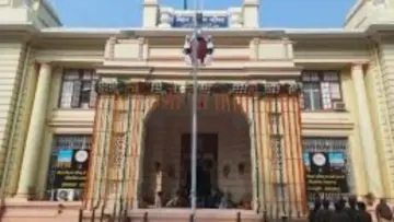 Bihar Politics: बिहार में विधान परिषद की 8 सीटें होंगी खाली,शिक्षक-स्नातक चुनाव के लिए नीरज कुमार से लेकर मदन मोहन झा तक की अग्निपरीक्षा, दांव पर सम्राट की साख और महागठबंधन की उम्मीदें