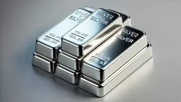 Silver price today down 1% to  ₹2.43 lakh as bond yields rise, Fed rate hike fears return despite Israel-Iran ceasefire