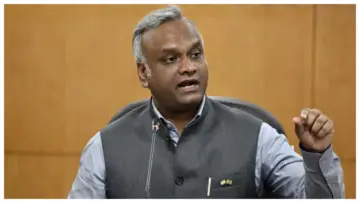 ಪಬ್‌ ಮತ್ತು ಬಾರ್‌ಗಳಲ್ಲಿ ಅಪ್ರಾಪ್ತರ ಪ್ರವೇಶ ಮತ್ತು ಮದ್ಯಪಾನ ತಡೆಗೆ ಕ್ರಮಕೈಗೊಳ್ಳುವಂತೆ ಪೊಲೀಸರಿಗೆ ಪ್ರಿಯಾಂಕ್‌ ಖರ್ಗೆ ಸೂಚನೆ