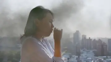 Air Pollution : आता श्वास घेणंही धोकादायक?  'प्रदूषित हवा ठरतेय सायलेंट किलर' ; WHO गंभीर इशारा