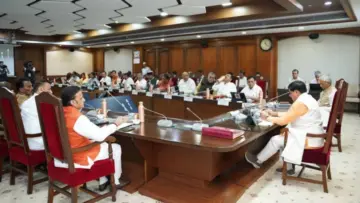मध्यप्रदेश में किसानों को लोन चुकाने के लिए मिलेगा पूरा साल, मोहन यादव कैबिनेट ने लिया बड़ा फैसला
