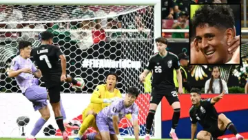 Co-hosts Mexico first team into World Cup knockout rounds