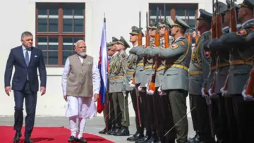 Indian PM Modi seeks to strengthen ties in Slovakia
