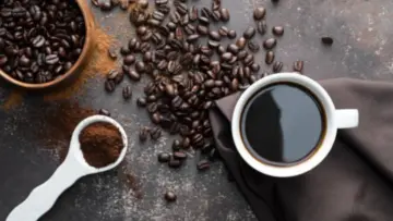 Black Coffee: ब्लॅक कॉफी पिण्याची योग्य वेळ कोणती, काय सांगते संशोधन?
