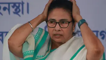 West Bengal Politics: पश्चिम बंगालमध्ये राजकीय भूकंप! तृणमूल काँग्रेसमध्ये उभी फूट; बंडखोर ऋतब्रत बॅनर्जी बनले नवे विरोधी पक्षनेते