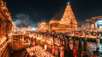அம்பாளுக்கு ஏன் தனி சந்நிதி இல்லை? காஞ்சிபுரம் ஏகாம்பரநாதர் கோவில் சொல்லும் ஆச்சரியக் கதை!