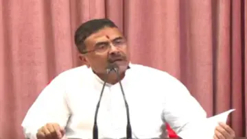 ব্রেকিং নিউজ: তারাতলা দুর্ঘটনা নিয়ে আগামীকাল বিধানসভায় বড় ঘোষণা মুখ্যমন্ত্রীর, মিলবে কড়া পদক্ষেপ ও ক্ষতিপূরণের ইঙ্গিত!