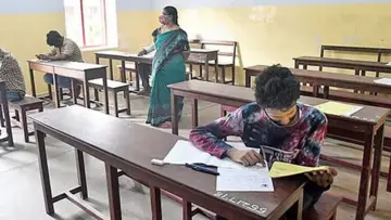 மேல்நிலை துணை தேர்வுகள்: தனித் தேர்வர்களுக்கு இன்று ஹால்டிக்கெட் வெளியீடு