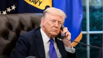 Iran ਦੇ ਖਜ਼ਾਨੇ 'ਤੇ USA ਦੀ ਨਜ਼ਰ: ਜੰਗਬੰਦੀ ਦੇ ਵਿਚਕਾਰ Trump ਦੇ ਇਸ ਖ਼ਤਰਨਾਕ ਪਲੈਨ ਨੇ ਵਧਾਈ ਦੁਨੀਆ ਦੀ ਚਿੰਤਾ