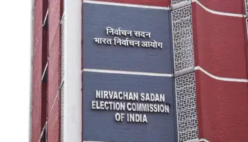 தமிழக அரசியலில் அடுத்த அதிரடி: 5 தொகுதிகளுக்கு விரைவில் இடைத்தேர்தல்! தேர்தல் ஆணையம் அதிரடி உத்தரவு