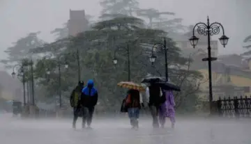 കാലവര്‍ഷം നാളെയെത്തും, ഇന്ന് എല്ലാ ജില്ലകളിലും മഴ മുന്നറിയിപ്പ്; നാലിടത്ത് ഓറഞ്ച് അലര്‍ട്ട്