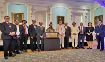 ஸ்காட்லாந்தில் அறுவை சிகிச்சை தந்தை சுஸ்ருதர் சிலை திறப்பு