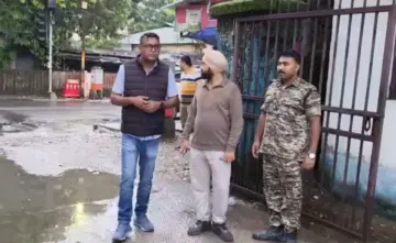 সেবক ফরেস্টে অভিযান, পাচারের উদ্দেশ্যে আনা বিপুল বিদেশি মদ জব্দ