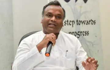 ಆರೆಸ್ಸೆಸ್‌ನವರು ಇಂದಲ್ಲ ನಾಳೆ ದಾಖಲೆ ಕೊಡುತ್ತಾರೆ, ಕೊಡದೆ ಎಲ್ಲಿ ಹೋಗುತ್ತಾರೆ : ಪ್ರಿಯಾಂಕ ಖರ್ಗೆ -vishwanews24
