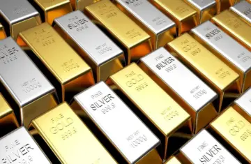 Gold Price 2 June 2026 :  ಇಂದಿನ ದೇಶಿ ಮಾರುಕಟ್ಟೆಯಲ್ಲಿ ಚಿನ್ನ ಮತ್ತು ಬೆಳ್ಳಿ ದರದ ಪಟ್ಟಿ ಇಲ್ಲಿದೆ