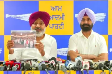 ਨਿਤਿਨ ਨਬੀਨ ਦੇ ਪੰਜਾਬ ਦੌਰੇ ਦੌਰਾਨ ਭਾਜਪਾ ਦੀ ਦਲਿਤ-ਵਿਰੋਧੀ ਮਾਨਸਿਕਤਾ ਹੋਈ ਬੇਨਕਾਬ, ਪਾਰਟੀ ਪ੍ਰੋਗਰਾਮ ਵਿੱਚ ਐਸਸੀ ਆਗੂਆਂ ਦਾ ਕੀਤਾ ਅਪਮਾਨ: ਹਰਪਾਲ ਸਿੰਘ ਚੀਮਾ