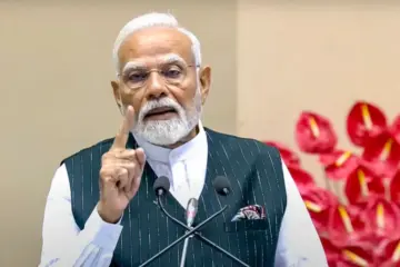 ಚಾರಿತ್ರಿಕ ದಾಖಲೆಯಲ್ಲಿ ಕರುನಾಡ ಹೆಜ್ಜೆ ಗುರುತುಗಳು
