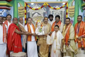 శ్రీశైలంలో భక్తుల భారీ విరాళం!