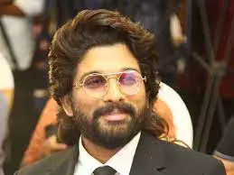 సంధ్య థియేటర్ తొక్కిసలాట కేసులో సినీ నటుడు అల్లుఅర్జున్​కు నాంపల్లి కోర్టు సమన్లు
