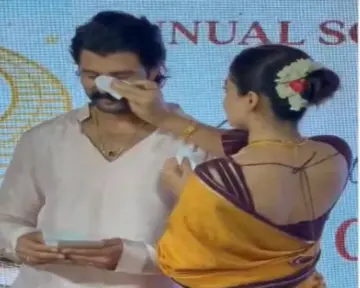 Video, ವೇದಿಕೆಯಲ್ಲಿ ಬೆವರುತ್ತಿದ್ದ ವಿಜಯ್‌ ನೋಡಿ ರಶ್ಮಿಕಾ ಮಂದಣ್ಣ ಎಷ್ಟು ಕೇರ್ ಮಾಡಿದ್ರು ನೋಡಿ