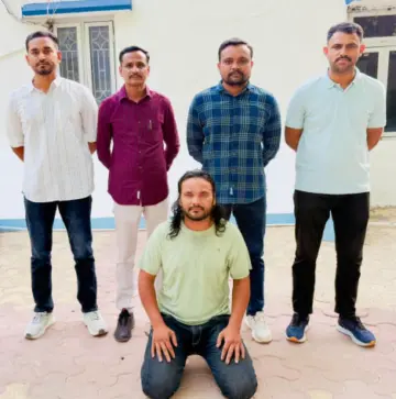અમરેલીમાં જ્વેલર્સની દુકાનમાંથી દાગીનાની ચોરી કરનાર આરોપીને પોલીસે દબોચ્યો
