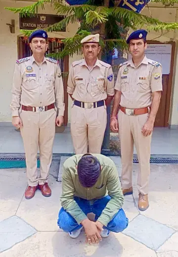ਸ਼ਿਮਲਾ ਵਿੱਚ ਚਿੱਟਾ ਅਤੇ ਨਕਦੀ ਸਮੇਤ ਮੰਡੀ ਦਾ ਨੌਜਵਾਨ ਗ੍ਰਿਫ਼ਤਾਰ