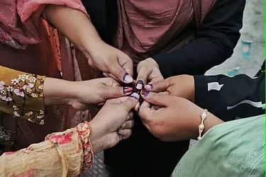 ভোটের উৎসবে ফিরল ঢাকা, এবার কি তবে বদলাবে সাধারণ মানুষের ভাগ্য