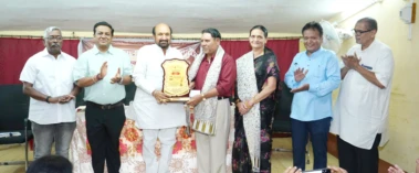 साहित्यिकांनी परखडपणे लिखाण करावे : पाटील