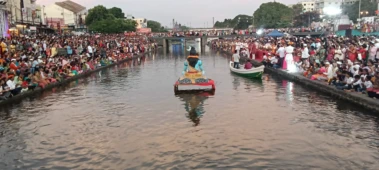 वाईत लघु कुंभमेळा! ऑस्ट्रेलियन नागरिकांनीही घेतला आध्यात्मिक सोहळ्याचा अनुभव; कृष्णाघाट परिसर भक्तिमय!