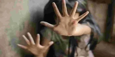 সোনাপুরে লঙ্কাকাণ্ড! নাবালিকাকে নিগ্রহের অভিযোগে অভিযুক্তের বাড়ি ভাঙচুর, থমথমে আলিপুরদুয়ার