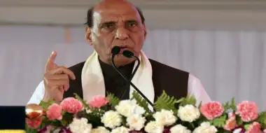 नौसेना शौर्य वाटिका का लोकार्पण, राजनाथ सिंह बोले- सीएम योगी के नेतृत्व में बदली यूपी की पहचान