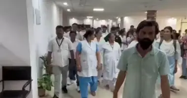 रिम्स में वेतन का संकट गहराया: 1500 कर्मचारियों को 3 महीने से नहीं मिला पैसा, हड़ताल की चेतावनी