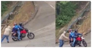 அவரு வந்து உதவலனா அவ்வளவுதான்.... செங்குத்தான ரோட்டில் பின்னோக்கி சரிந்த பைக்! அடுத்த நொடி வந்த கடவுளை பாருங்க....நெகிழ்ச்சியில் நெட்டிசன்கள்...!!!