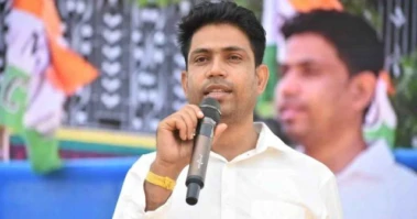 ফলতা আসন থেকে টিএমসি প্রার্থী জাহাঙ্গীর খানের মনোনয়ন প্রত্যাহার!